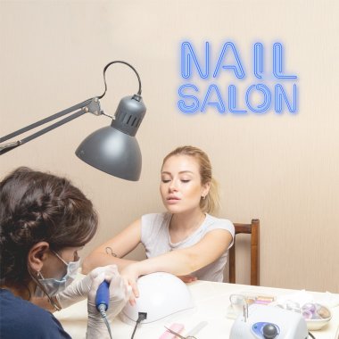 Nail Salon Neon Sign